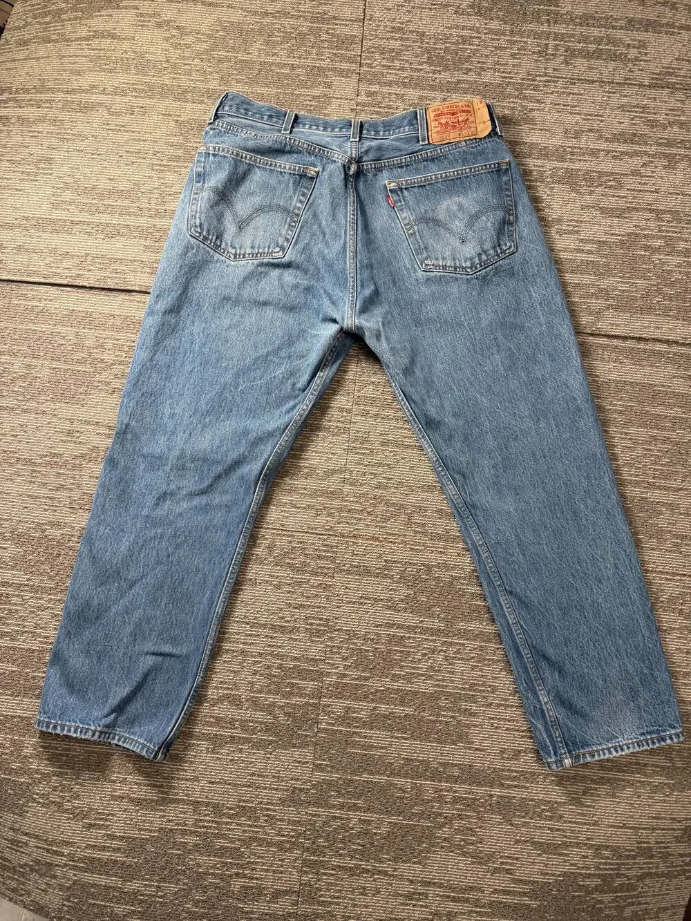 Levis 501 Jeans Mens 40x32 Blue Straight Leg Button Fly Classic Denim Pants
